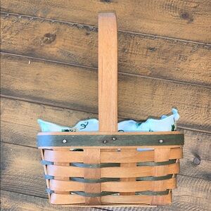 Longaberger Tea Basket with Emerald Vine Liner and Protector, Stationary Handle